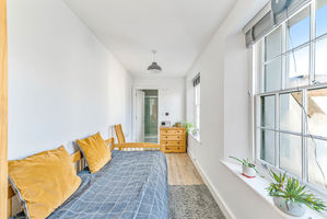 Photo 11- click for photo gallery